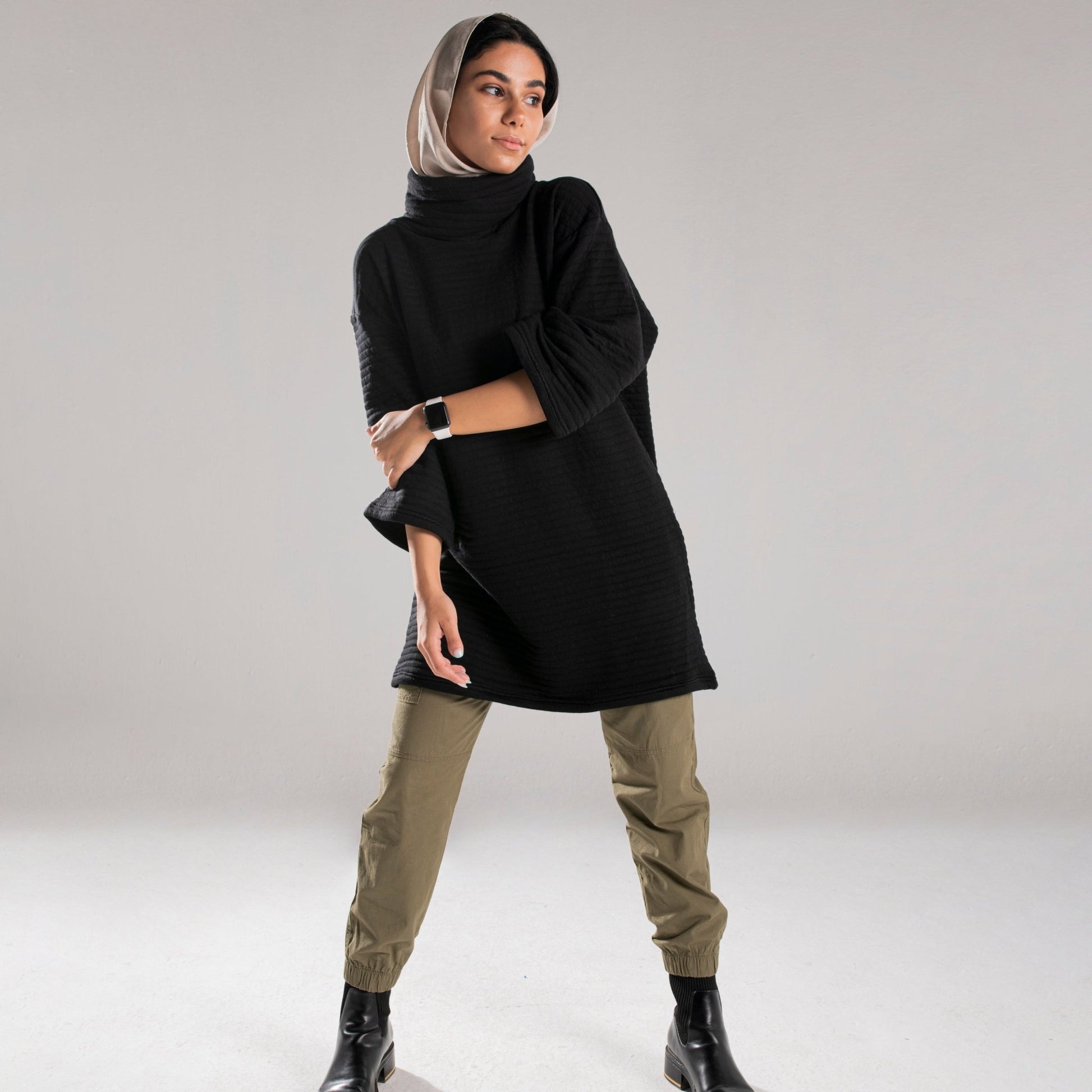 BLACK QUILTED TOP - Siestudioegypt