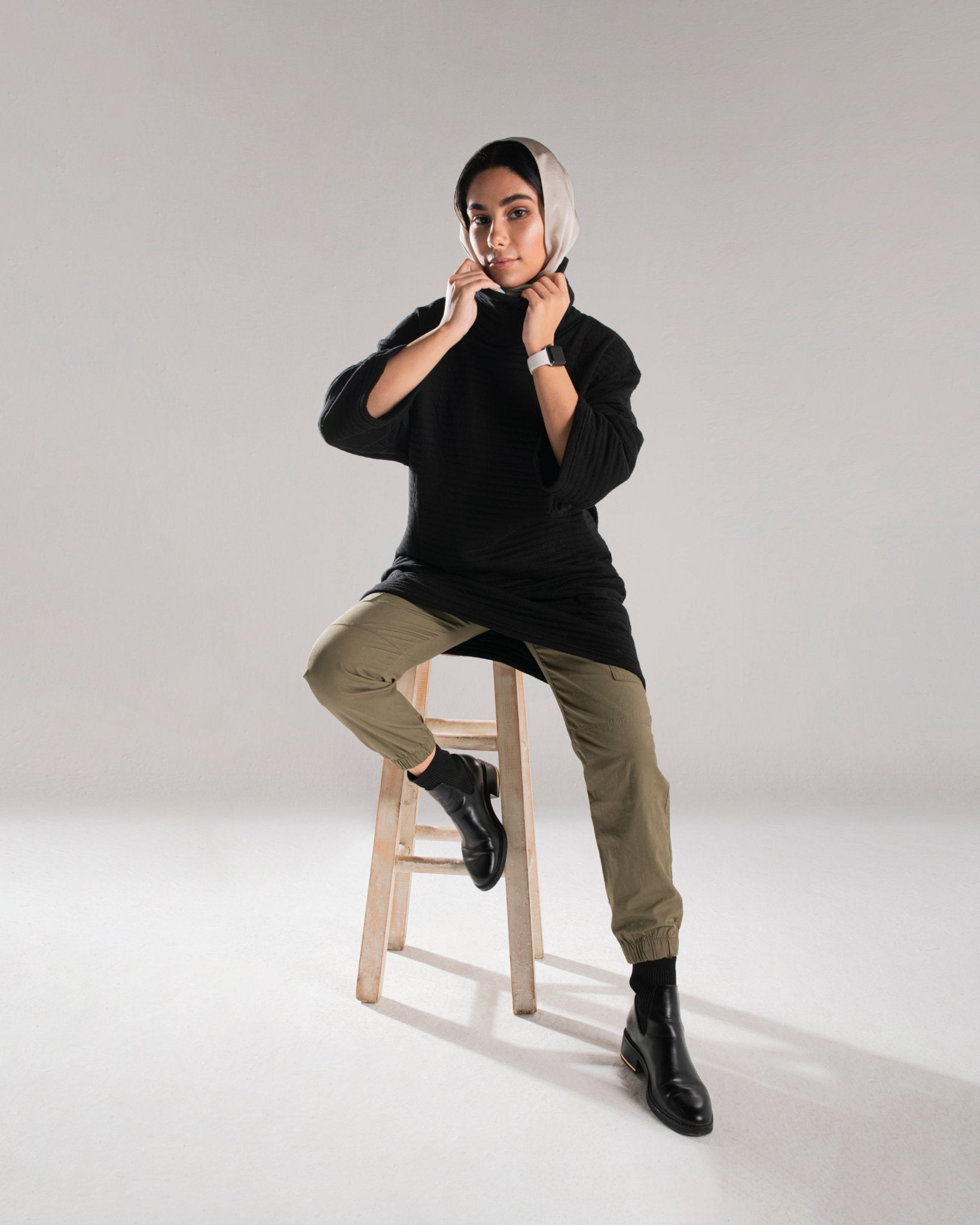 BLACK QUILTED TOP - Siestudioegypt