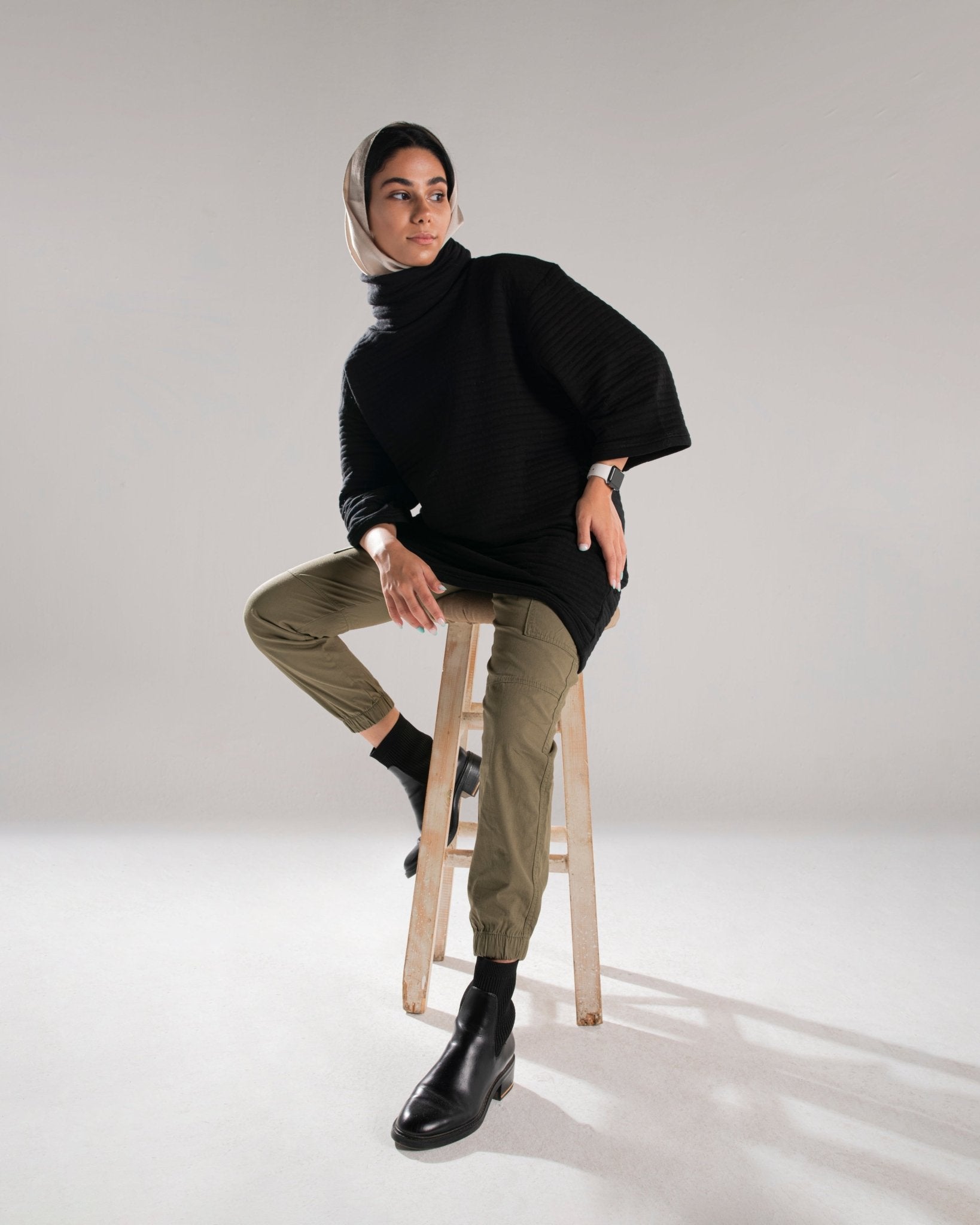 BLACK QUILTED TOP - Siestudioegypt