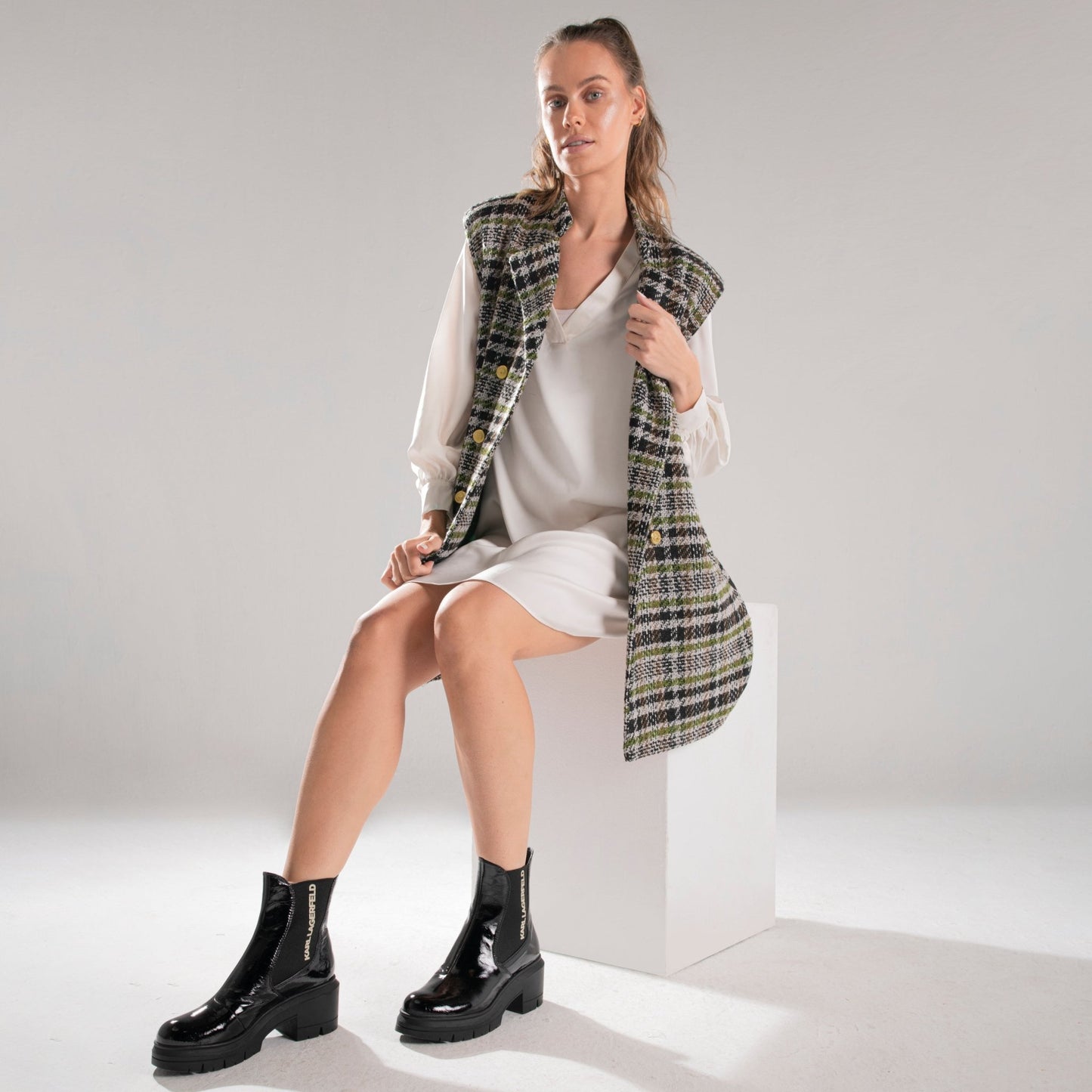 GREEN CHECKED TWEED WAISTCOAT - Siestudioegypt