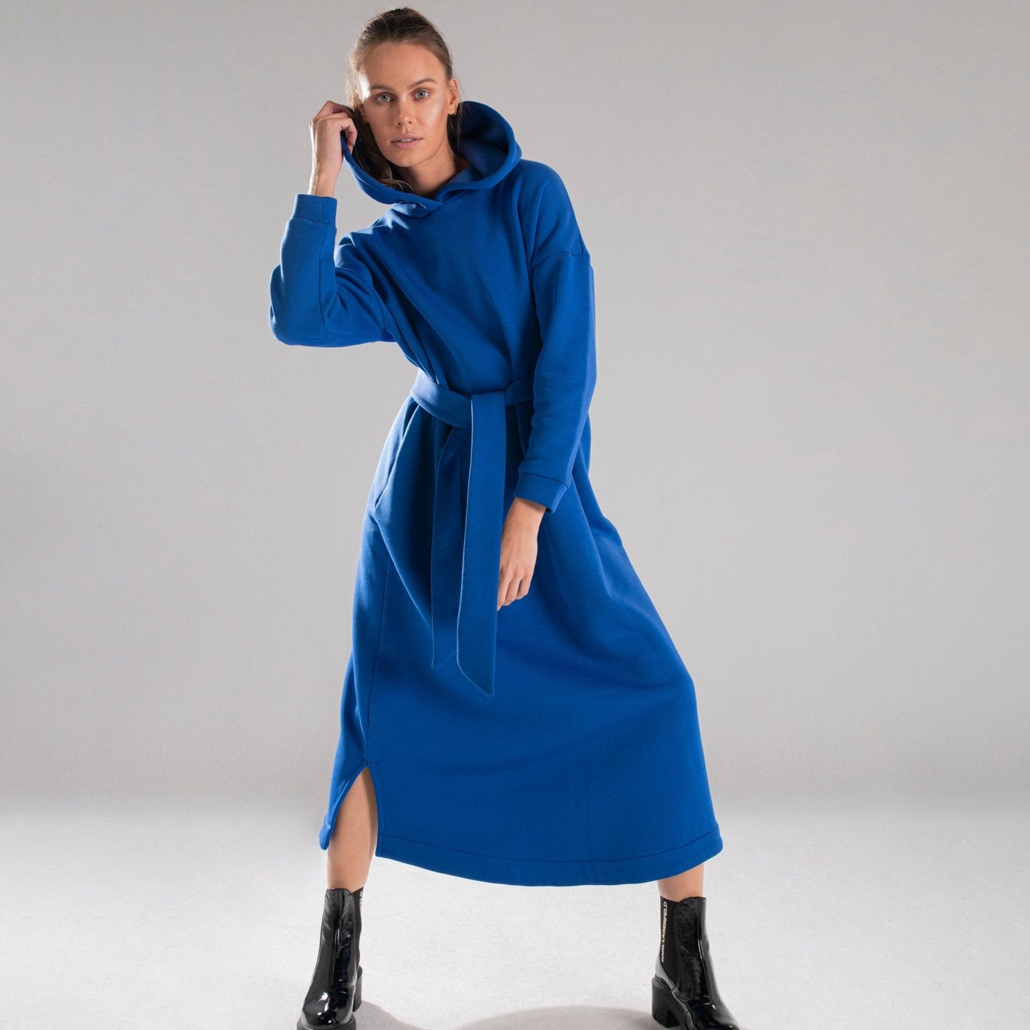 HOODIE DRESS WITH BELT - Siestudioegypt