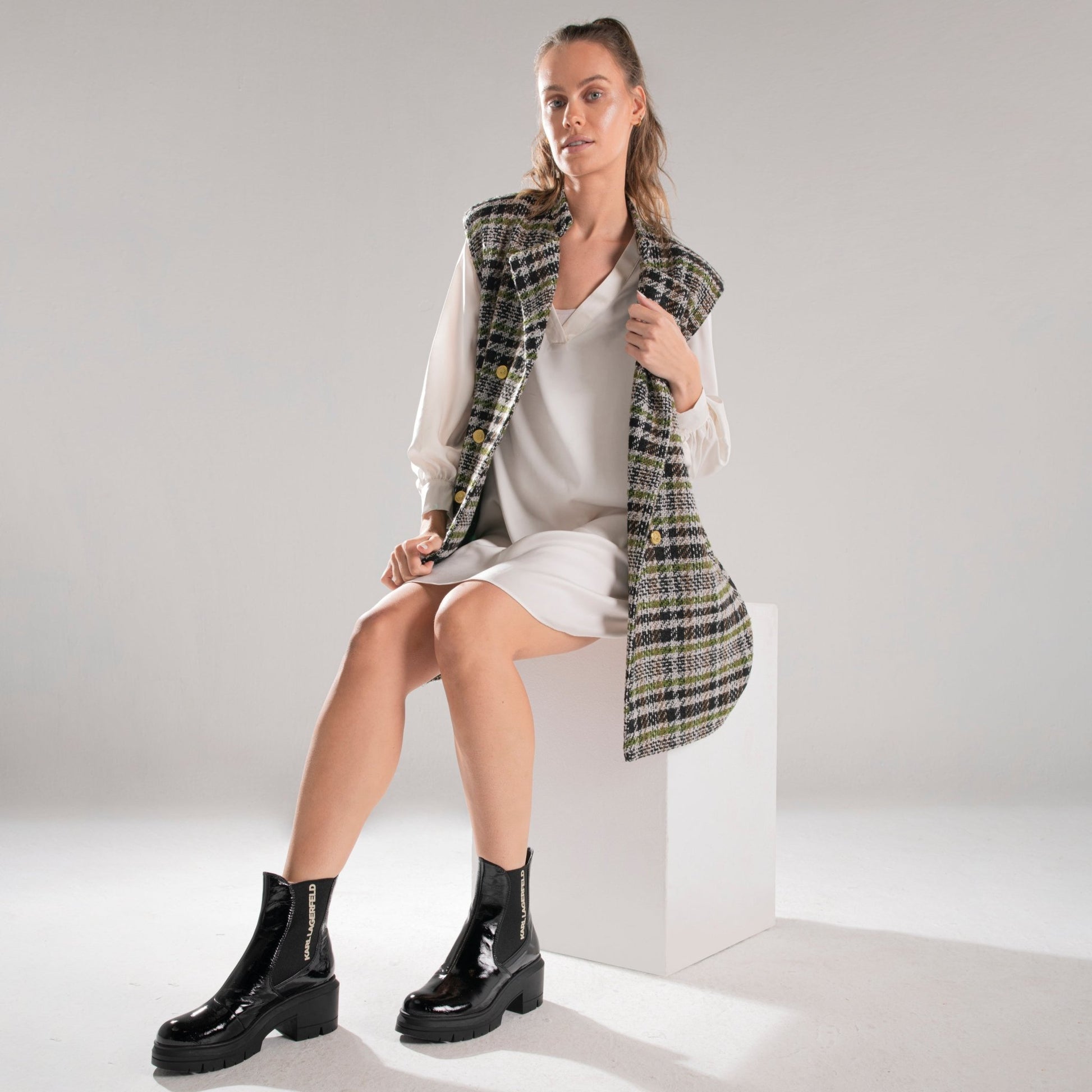 GREEN CHECKED TWEED WAISTCOAT - Siestudioegypt
