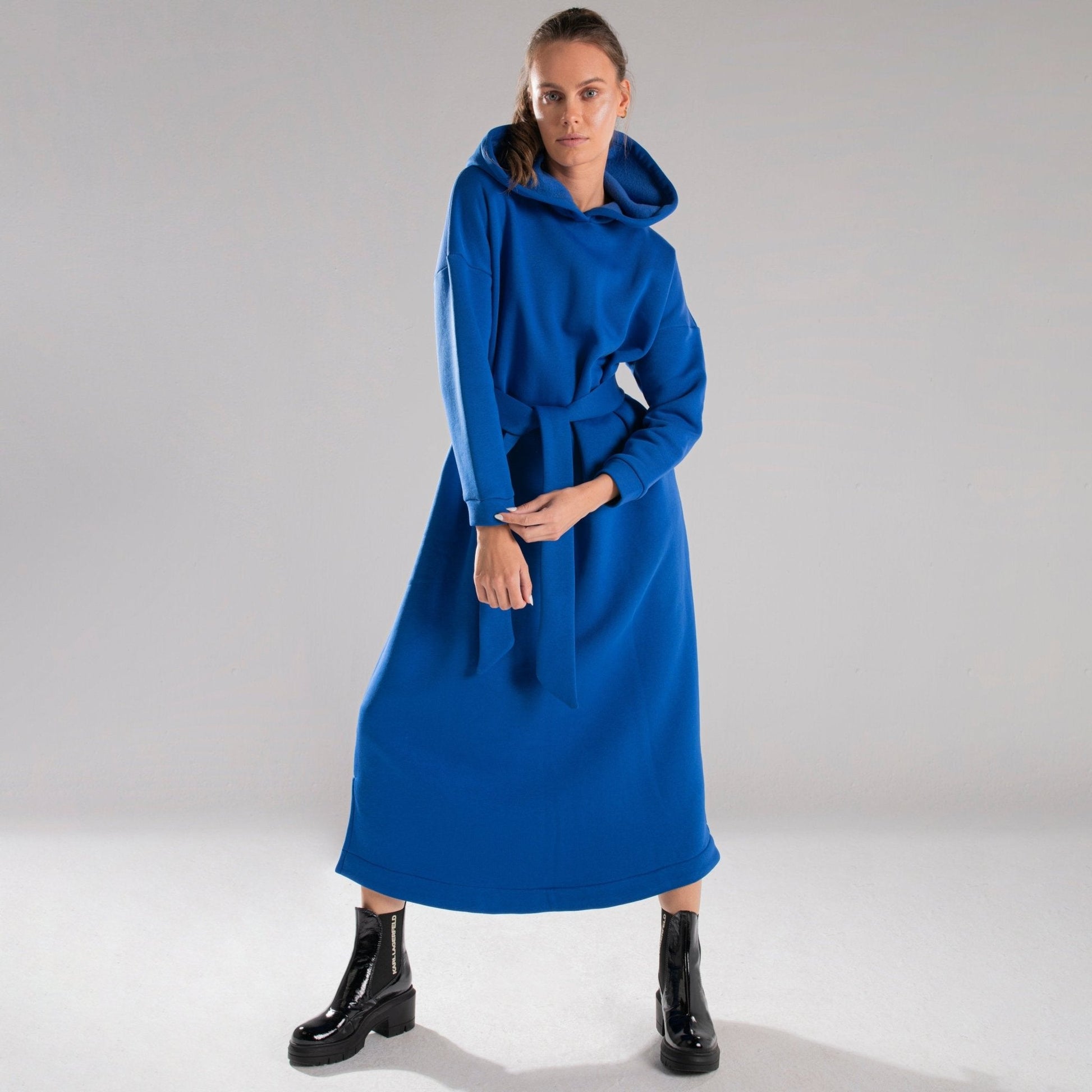 HOODIE DRESS WITH BELT Siestudioegypt HOODIE DRESS WITH BELT Siestudioegypt